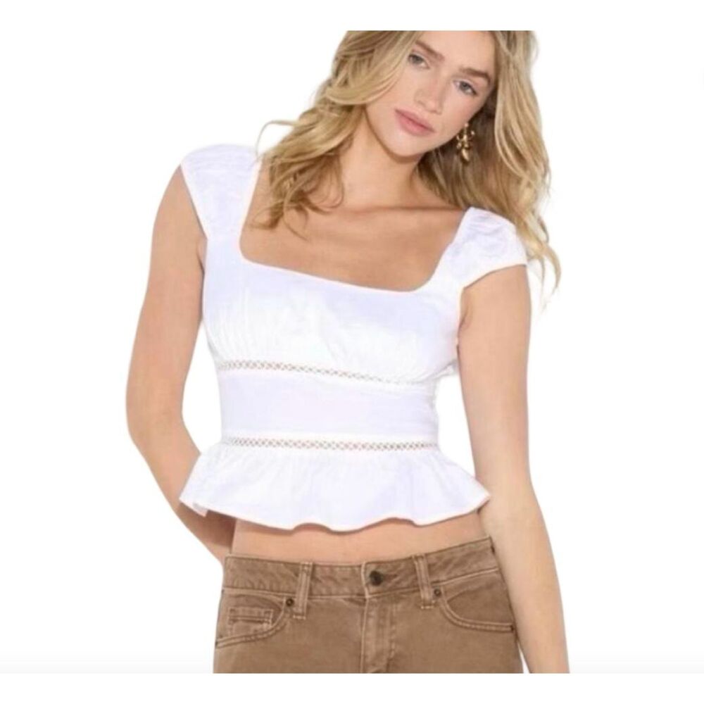NWT Wild Fable White Lace Ruffle Sleeve Crop Top Women's Medium Cute Cottagecore